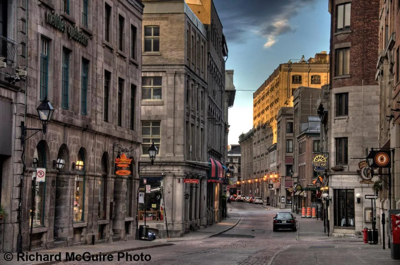 Old Montreal Lofts Apartment